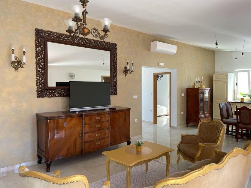 Apartment Venera Blace Esterno foto